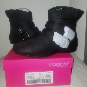 Black bootie boots